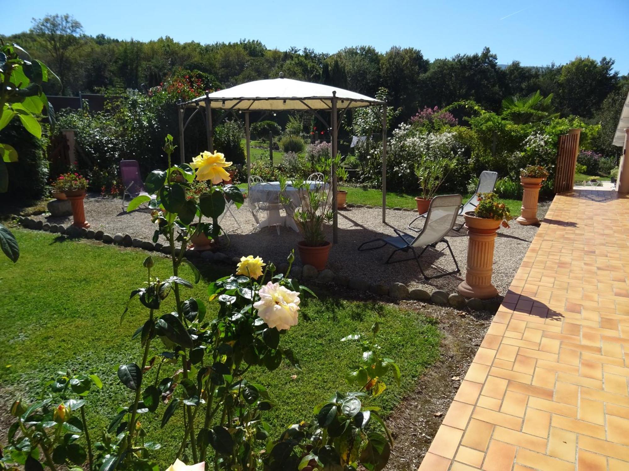 Le Clos Fleuri Ferienhaus Caumont (Ariege)